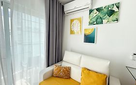 Bristol Sunset Beach Private Apartment